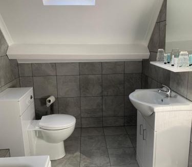 Robin Hood's Bay Hotel | Grosvenor Hotel