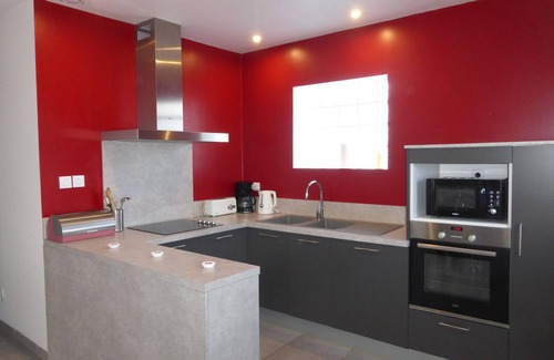 Montagnac Casa | Ground floor home with modern design, Montagnac