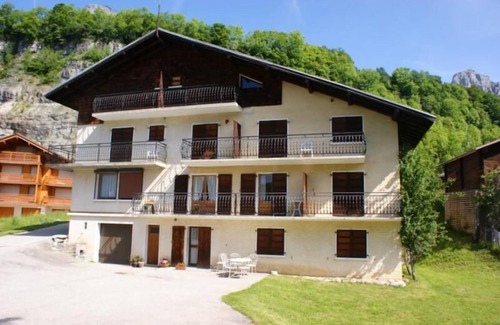 Le Grand-Bornand Apartamento | Ground floor, parking, tv, ski locker, 64m², Le Grand Bornand