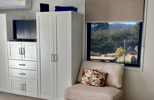 Jindabyne Apartamento | Estudio con vista al lago.