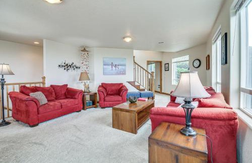 Gold Beach Casa | Groups Welcome! Ocean-View Escape in Gold Beach