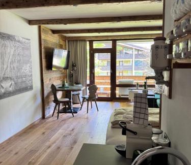 Sankt Martin bei Lofer Apartamento | Grubhof Schlosspark, Chalet-Stil mit Pool und Bergblick