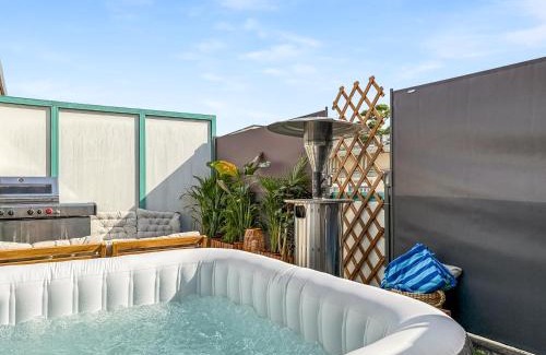 Rathaus Apartamento | Gruppen-Penthouse Stuttgart Zentrum Whirlpool, Billard & Platz für 13