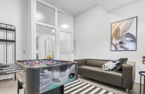 Untersendling Apartamento | Gruppenloft München PS5, Karaoke, frei Parkplatz