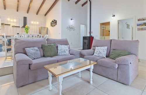 Sardon de los Frailes Casa | Casa de huéspedes 'Casa Huidobro Valle' con terraza privada, jardín privado y Wi-Fi