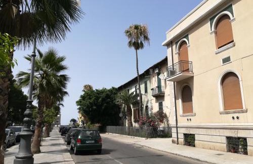 Reggio Calabria Cama Y Desayuno | Guest House B&B Via Marina