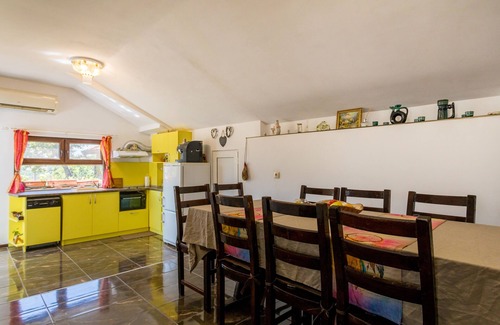 Dolni Chiflik Casa | Guest House Ilios