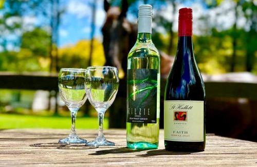 Somersby Casa | Guest house in Somersby