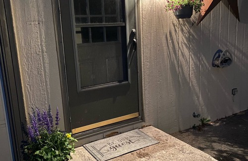 Upper Rattlesnake Casa | Guest House In the Upper Rattlesnake