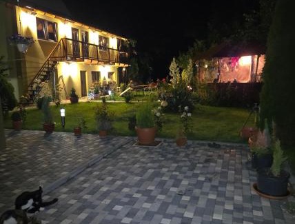 Rasnov Casa | Guest house Karina