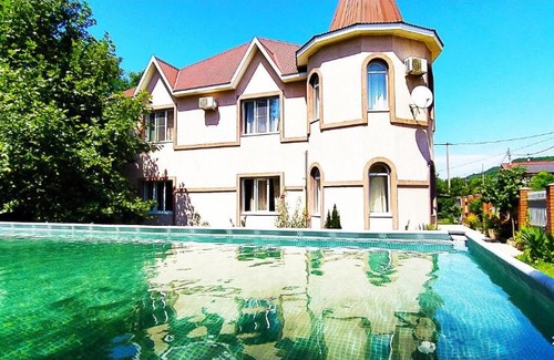 Bzhid Casa | Guest House Maria