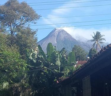 Pakem Casa | Guest House T