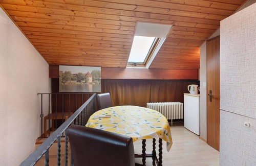 Obersackingen Apartamento | Guest Room Koch with Panoramic View, Private Terrace and Wi-Fi