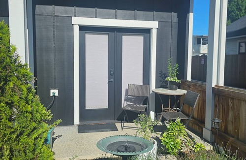 Snohomish Casa | Guest Suite in Historic Downtown Snohomish - walk to shop, dine, adventure!