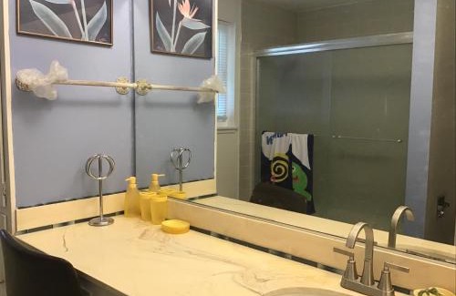 Rancho Bernardo Casa | Guest Suites in High Tech Park