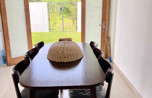 Mertoyudan Casa | Guesthouse Casamontana Magelang (3 Bedroom Full AC)