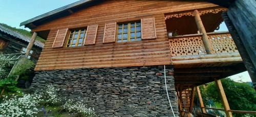 Omalo Casa | Guesthouse hegho სასტუმრო ჰეღო
