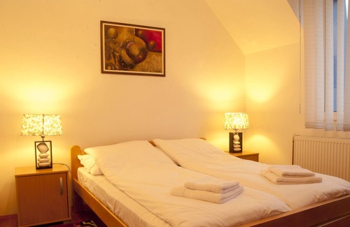 Stubline Casa | Guesthouse Royal II
