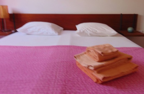 Mindelo Cama Y Desayuno | GuestHouse Soncent Lda