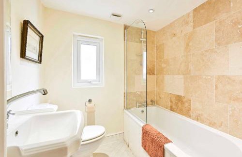 Hammersmith Apartamento | GuestReady - Charming family retreat in London