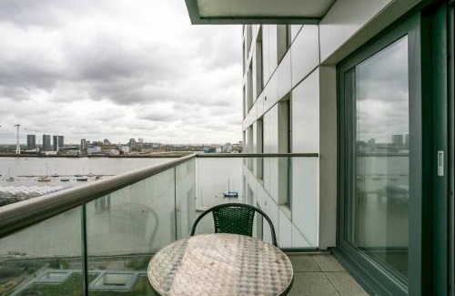 Peninsula Apartamento | GuestReady - Comfort by the Thames
