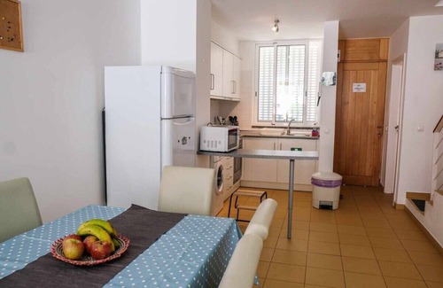 Vila Baleira Apartamento | GuestReady - Windmill House