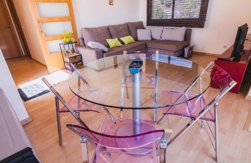 Llanca Apartamento | GUILLEM DE BERGUEDÀ - Àtico en la zona de grifeu con gran terraza y vistas al mar. - ES-228-61