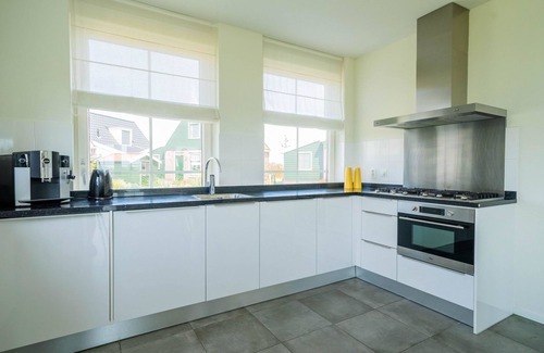 Uitdam Casa | Gulden Daalder 8 by Interhome
