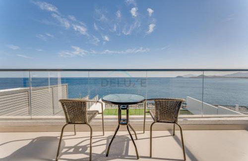 Sharm Apartamento | Gulf and Mountain Views 4BR Villa with Assistant Room on Al Dana Island Fujairah by Deluxe Holiday Homes