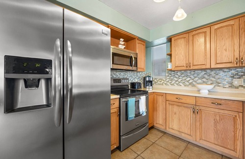 Pinebrook Estates Casa | Gulf Coast Get-Away! Heated pool, sleeps 10! 69th