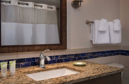 Marco Island Complejo | Gulf Front - 3 Bedroom - Marriott's Crystal Shores - Full Resort Access