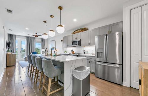 Gulf Place Casa | Gulf Place Residences 203