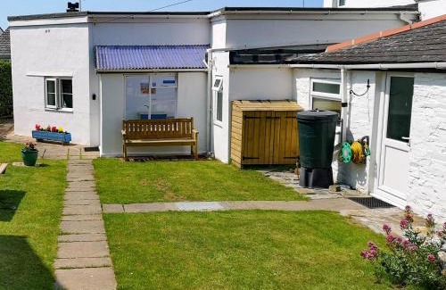 Tintagel Casa | Gull Cottage