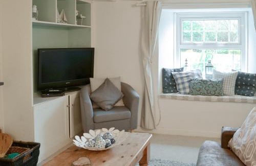 Helstone Casa | Gumburnville