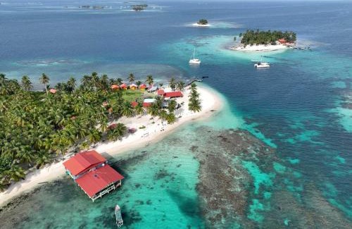 Carti Tupile Casa | Guna Yala alojamiento frente al mar Niadub