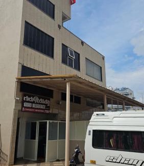 Kengeri Hotel | Guru residency