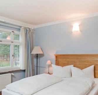 Schorfheide Hotel | Gut Sarnow - Hotel und Restaurant
