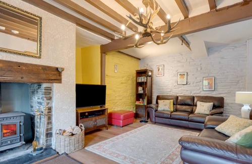Machynlleth Casa | Ubicado en el sur de Snowdonia, esta acogedora casa de campo ha sido cuidadosamente renovada a partir de dos