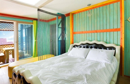 Gyeongju Casa | Gyeongju B House Pension