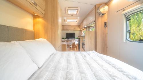 Gyeongju Casa | gyeongju yongcheonsu caravan