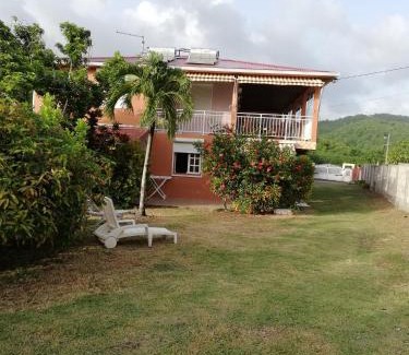 Trois-Rivieres Apartamento | Hébergement mouchas F4 - dans Villa les Polycias