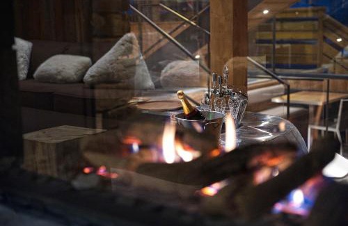 Le Grand-Bornand Hotel | Hôtel-Chalet Les Ecureuils Restaurant, Spa, Sauna, Garage