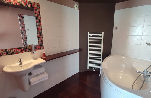 Saint-Hilaire-de-Riez Hotel | Hôtel La Corniche