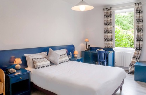 Thorigne-sur-Due Hotel | Hôtel Le Saint Jacques