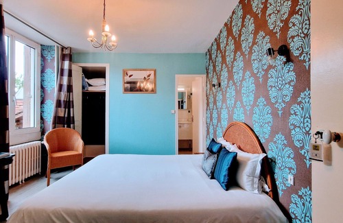 Thorigne-sur-Due Hotel | Hôtel Le Saint Jacques