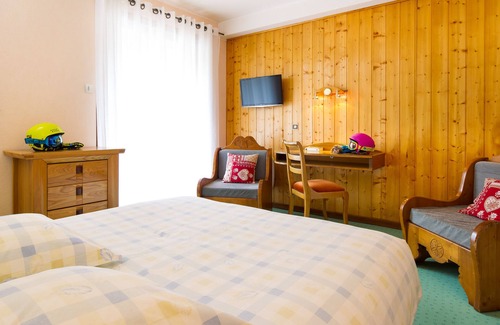 La Toussuire Hotel | Hôtel Restaurant SPA Les Soldanelles