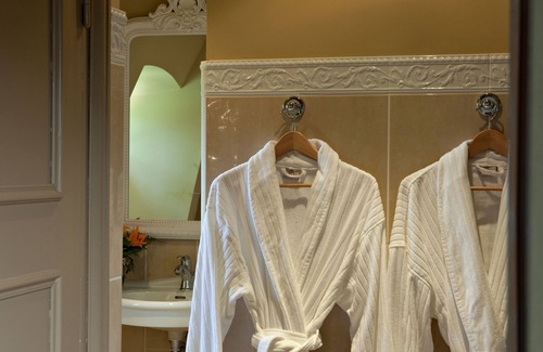 Annesse-et-Beaulieu Hotel | Hôtel Restaurant - Chateau de Lalande