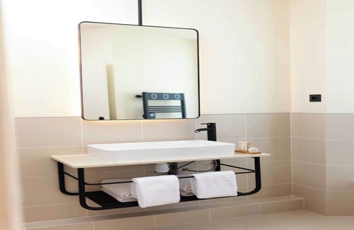 8th Arrondissement Apartamento | Hotel Tinah: Elegancia y confort cerca de los Campos Elíseos