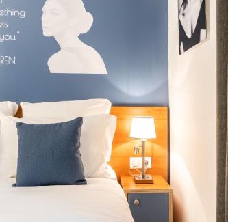 15th Arrondissement Hotel | Hôtel Villa Eiffel Mademoiselle