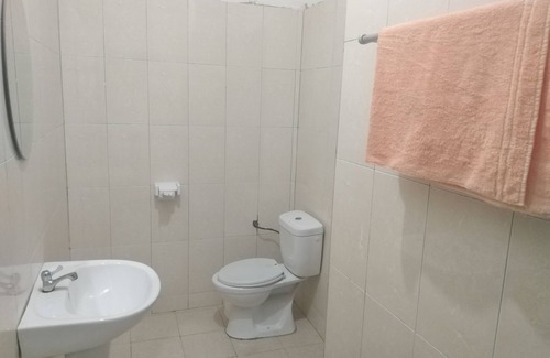 Abomey Hotel | Hôtels bois vert